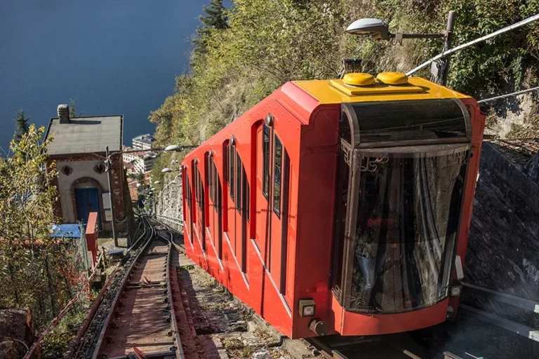 funicular-to-brunate-main2